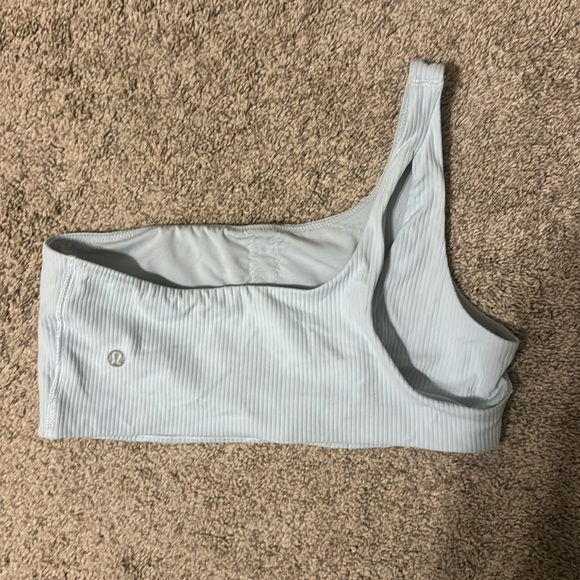 Lululemon Ribbed Nulu Asymmetrical Bra Light Support A/B Cup Powder Blue Sz 10 - Picture 3 of 4